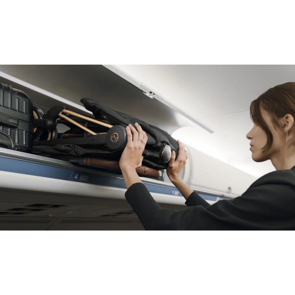 CYBEX Poussette Compacte Coya Châssis Matt Black Siège Gris 2 CYBEX Poussette Compacte Coya Châssis Matt Black Siège Gris – Image 2