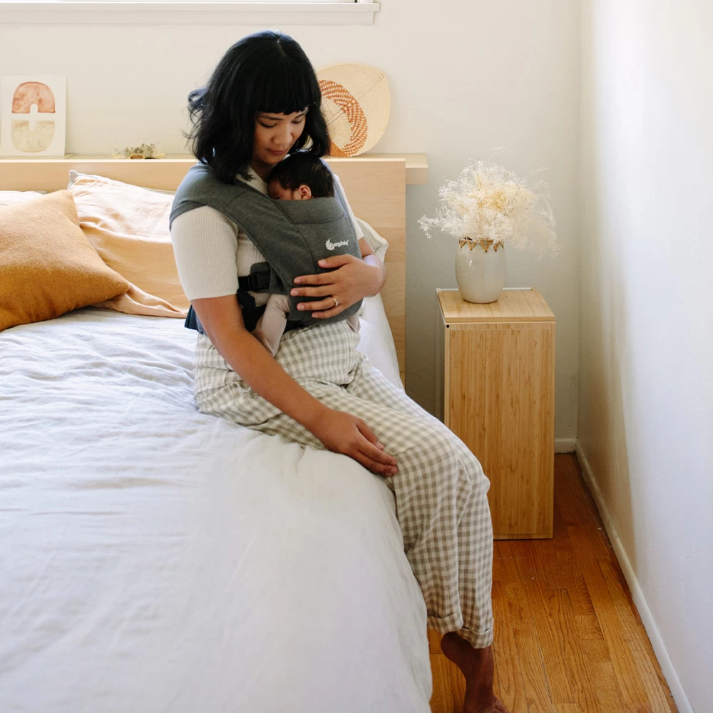 Ergobaby Porte-bébé Embrace Gris 14 Ergobaby Porte-bébé Embrace Gris – Image 14